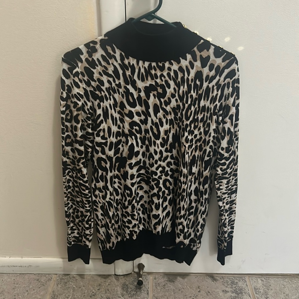 Women’s Calvin Klein cheetah print long sleeve sweater with gold buttons
